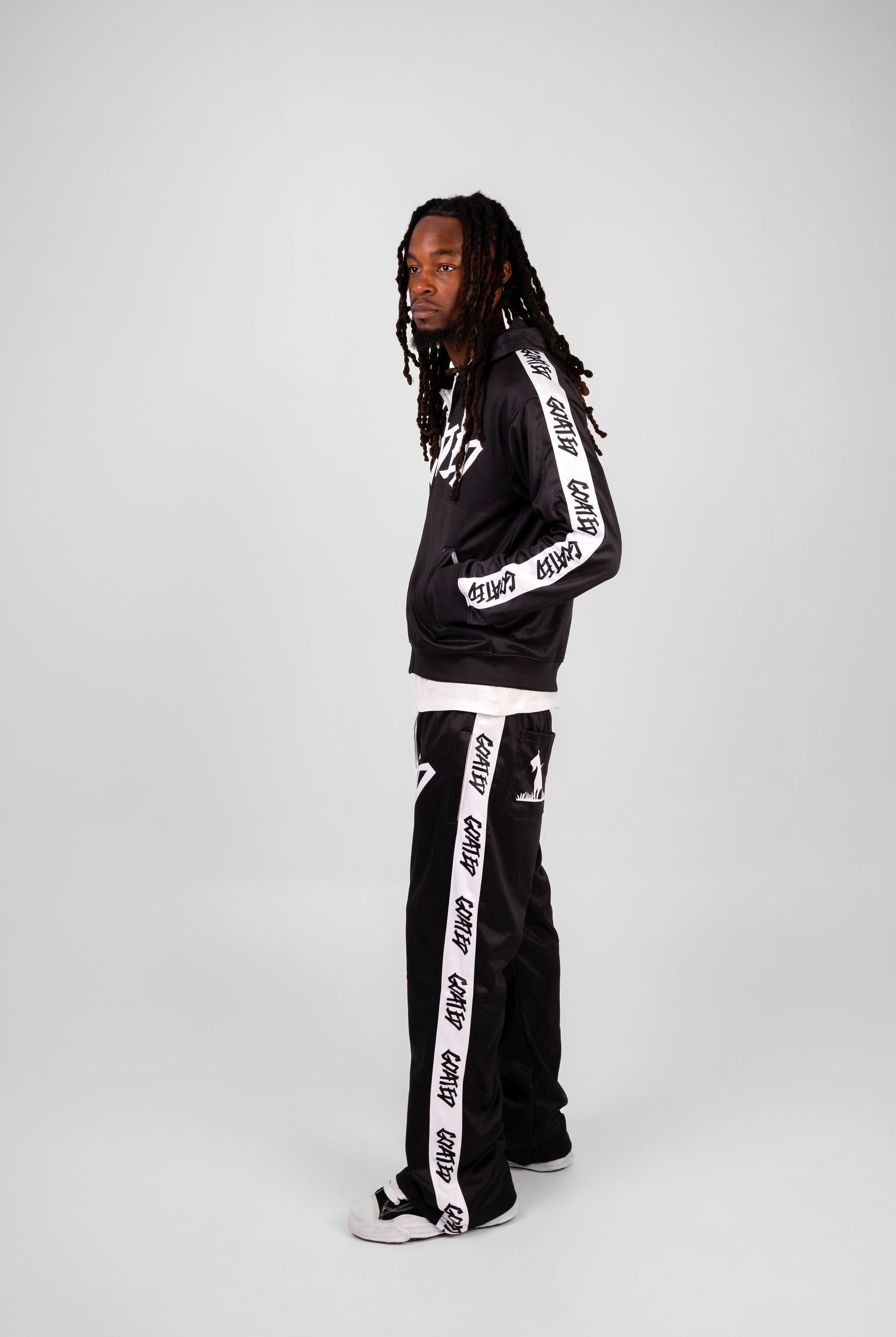 GOAT RUNNER PLUS FULL TRACK SUIT (BLACK)