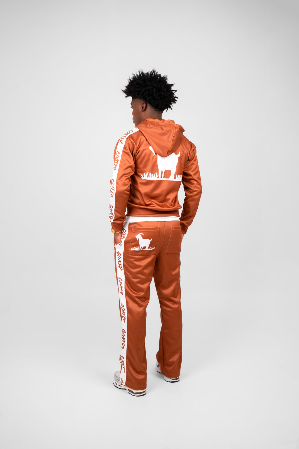 GOAT RUNNER PLUS FULL Track Suit (BROWN)